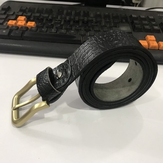  Thắt Lưng Da Nam Da Bò 1 Lớp Dập Vân Cá Sấu Màu Đen Khóa Kim Cài Giá Rẻ Có Tặng Đục Lỗ 