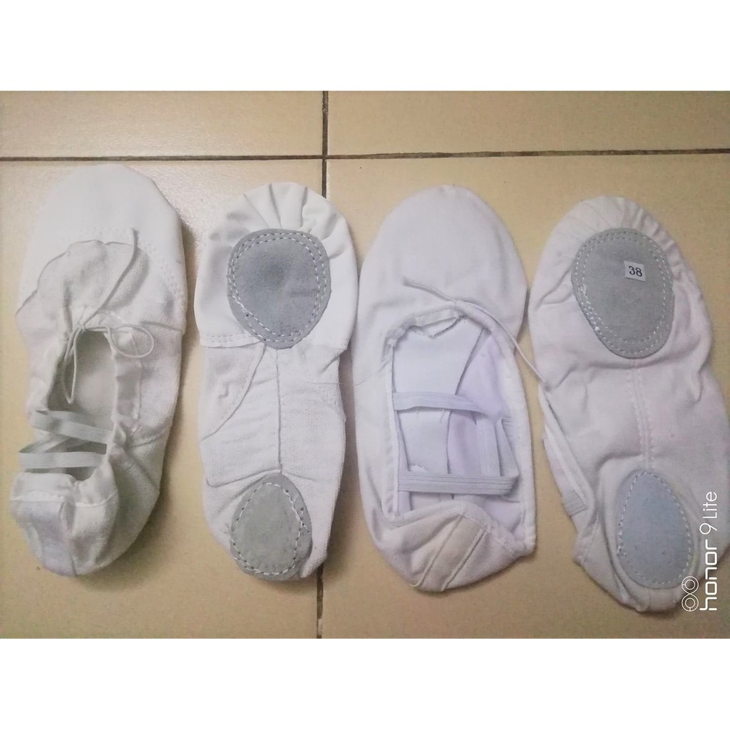 Giày múa vải mềm