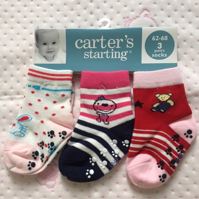 Set 3 đôi vớ Carter’s cho bé