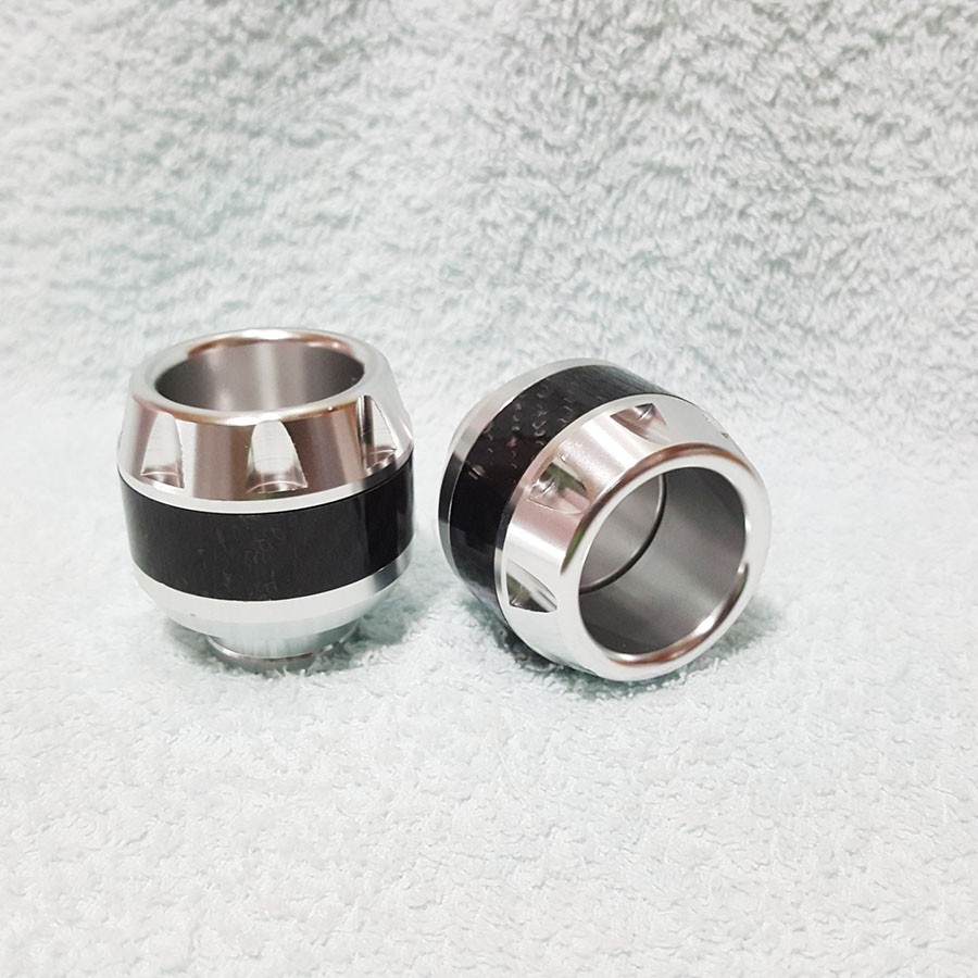 CHỐNG ĐỔ ĐÙM TRƯỚC- CARBON - CHO XE MÁY
