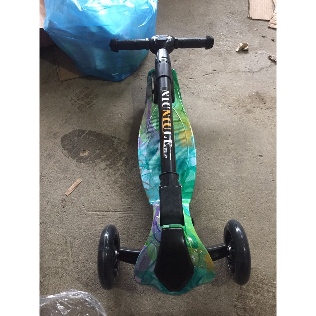 Sale Xe trượt scooter 3 bánh Hot .