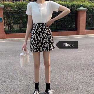 SET CHÂN VÁY HOA CÚC+ ÁO THUN TRẮNG