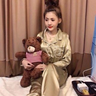 Đồ bộ phi lụa, đồ bộ mặc nhà cực ấm, chất liệu bao mềm mịn