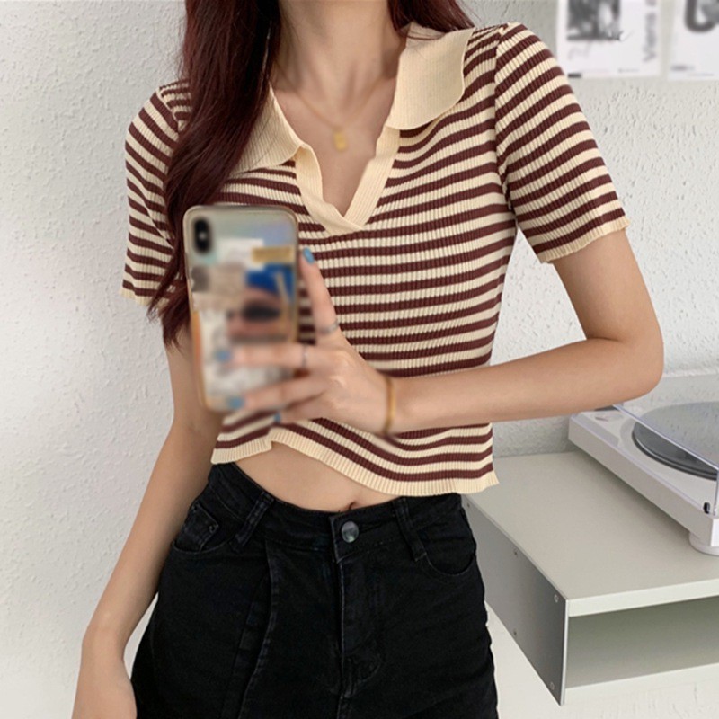 Áo thun nữ ngắn tay cổ bẻ sọc ngang thời trang Hàn