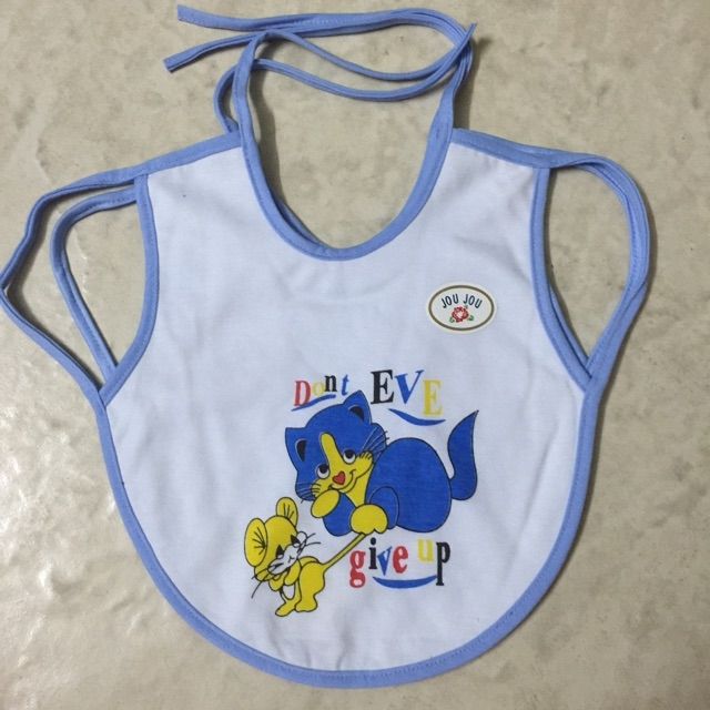 Set 2 yếm cột xỏ tay cotton cho bé(giao ngẫu nhiên)