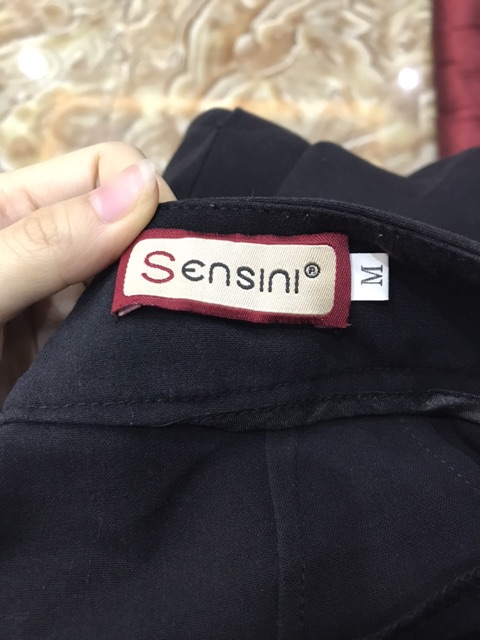 CHÂN VÁY JUYP ĐỒNG GIÁ 30k - Hàng thùng/ hàng si/2ndhand tuyển chọn | BigBuy360 - bigbuy360.vn