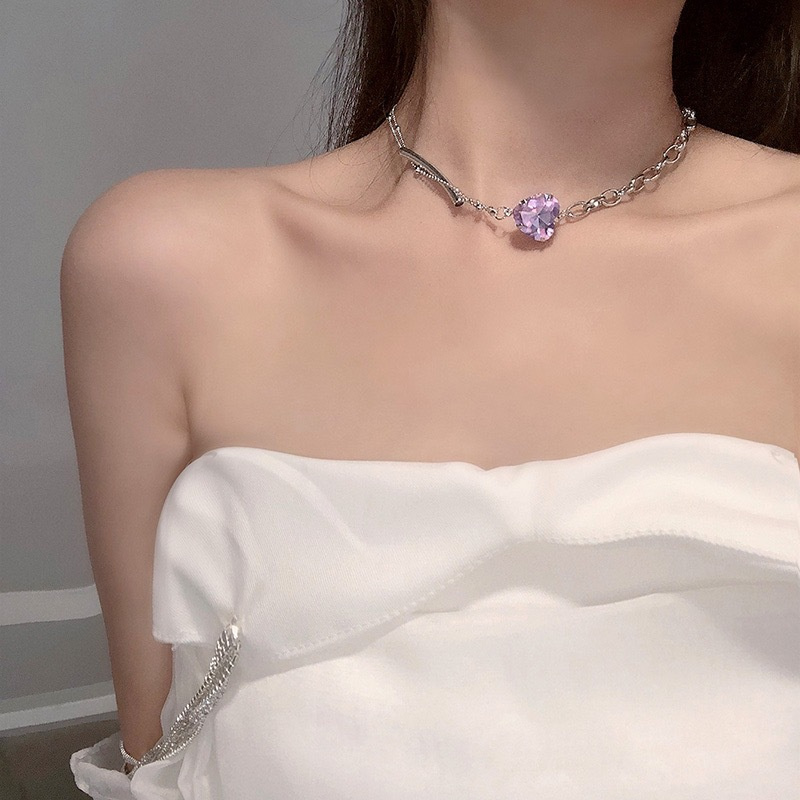 vòng cổ Mặt Trái Tim Đính Đá Màu Tím Sang Trọng