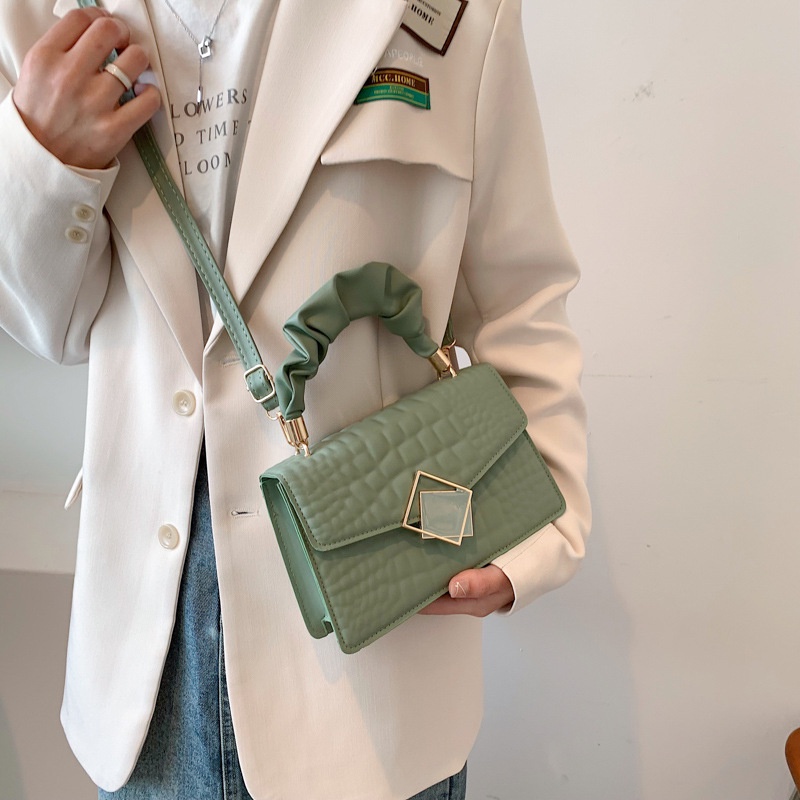 Túi xách messenger IELGY đeo 1 vai cầm tay họa tiết cá sấu đơn giản giản dị cho nữ