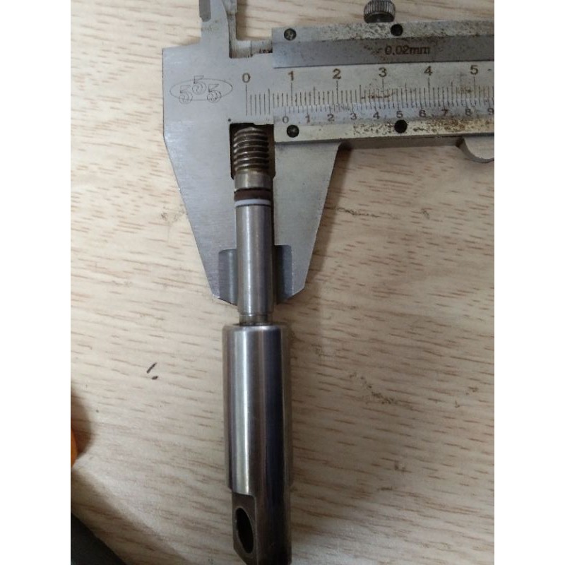 Trục pitton thép máy rửa xe cao áp