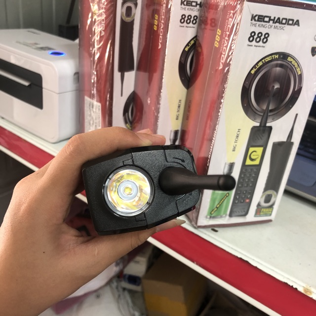 Điện thoại kechaoda 888- 3sim, pin khủng , tất cả đều khủng | BigBuy360 - bigbuy360.vn