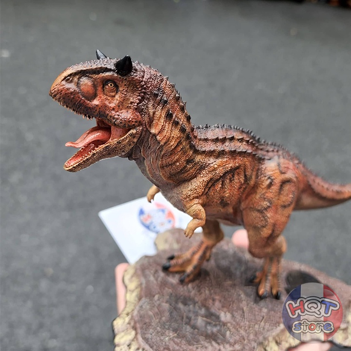 Mô hình khủng long Carnotaurus Prime 1 Studio Jurassic World tỉ lệ 1/38