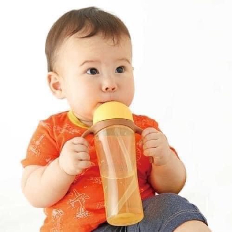 Bình uống nước Pigeon 330ml có tay cầm cho bé [nội địa Nhật]