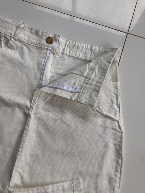 Chân váy kaki xẻ trước tiểu thư | BigBuy360 - bigbuy360.vn