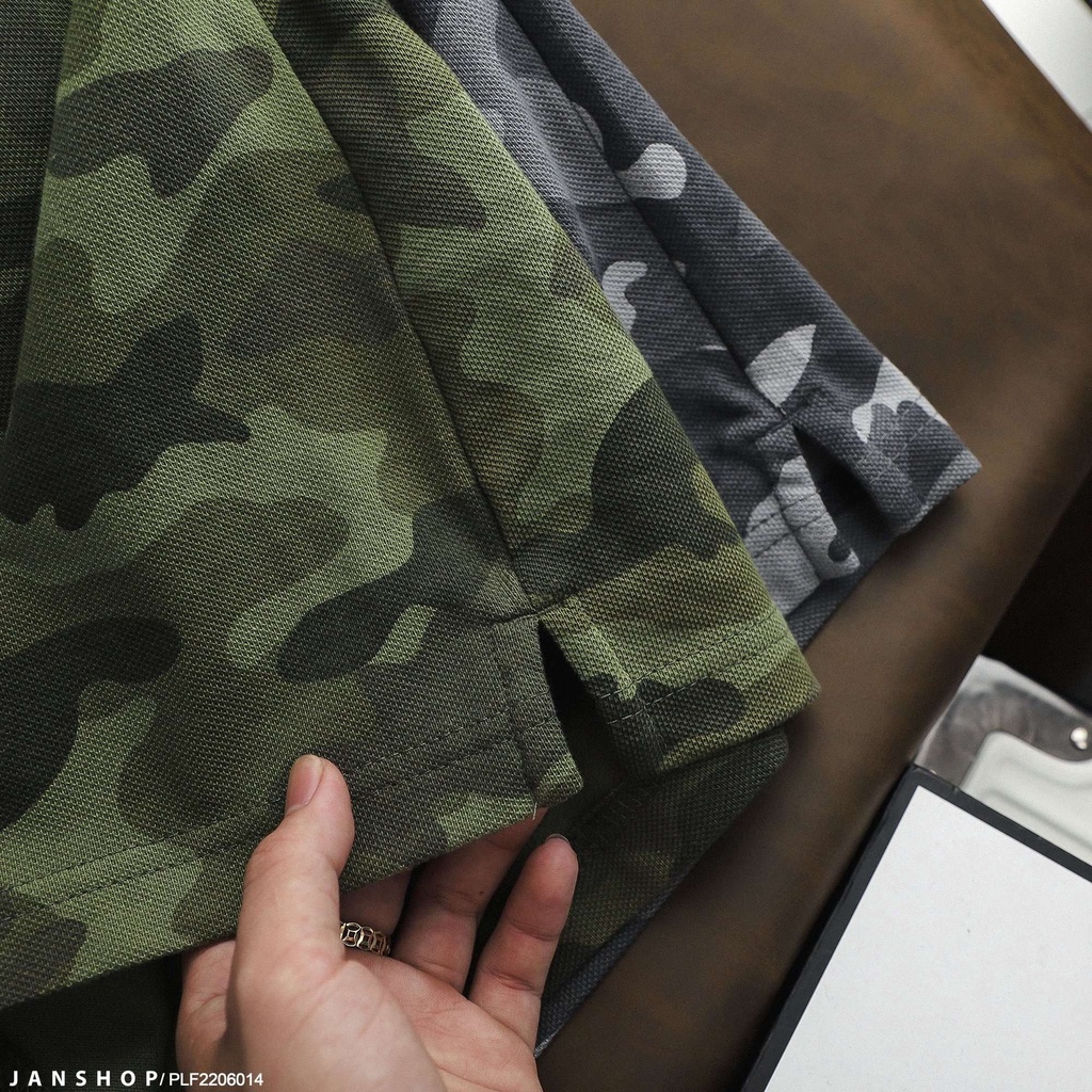 Polo 2 Tone Màu Camo Cổ Điển Đặc Trưng Thêm Điểm Nhấn Cùng Logo Thêu Ngực Trẻ Trung Làm Chiếc Áo Thêm Hiện Đại Phá Cách