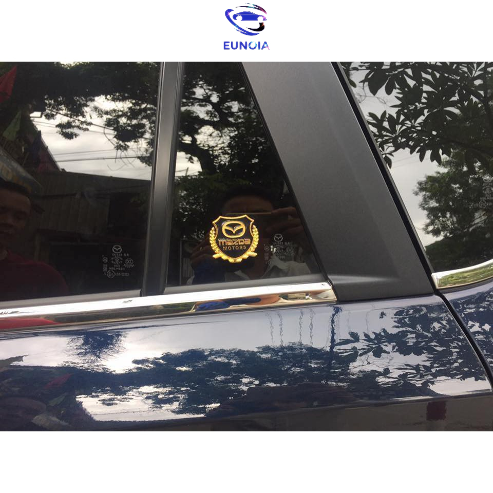 Bộ 2 Logo Bông lúa Toyota
