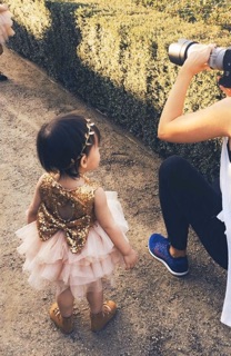 Đầm party siêu phẩm cho baby