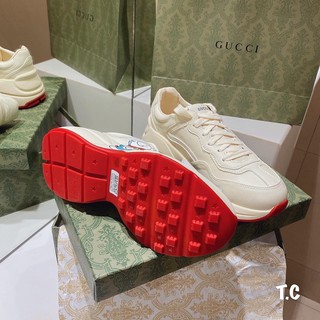 Giày thể thao gucci doraemon