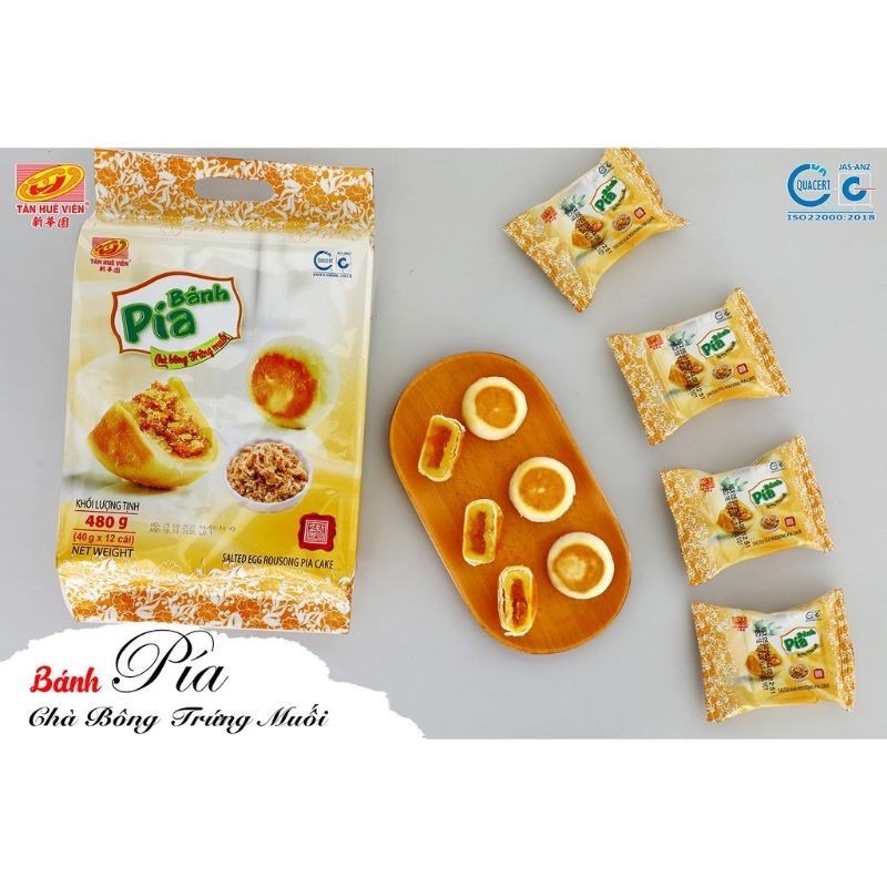 Pía chà bông trứng muối Tân Huê Viên