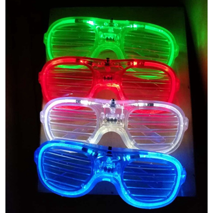 Kính Mát Gắn Đèn Led Phát Sáng Nhiều Màu Sắc Vui Nhộn