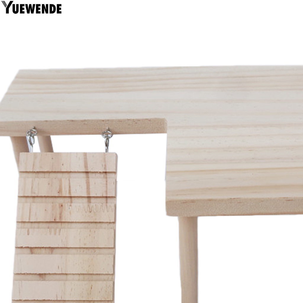 Giá đỡ đứng bằng gỗ tự nhiên cho chuột hamster