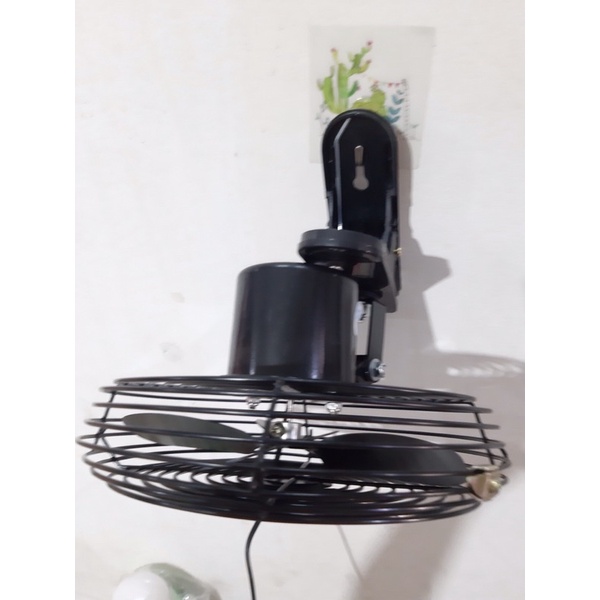 Quạt Kẹp Lồng Sắt Cánh Sắt Đường Kính 22cm 12V-24v Cho Ô Tô Xe Hơi Màu Đen