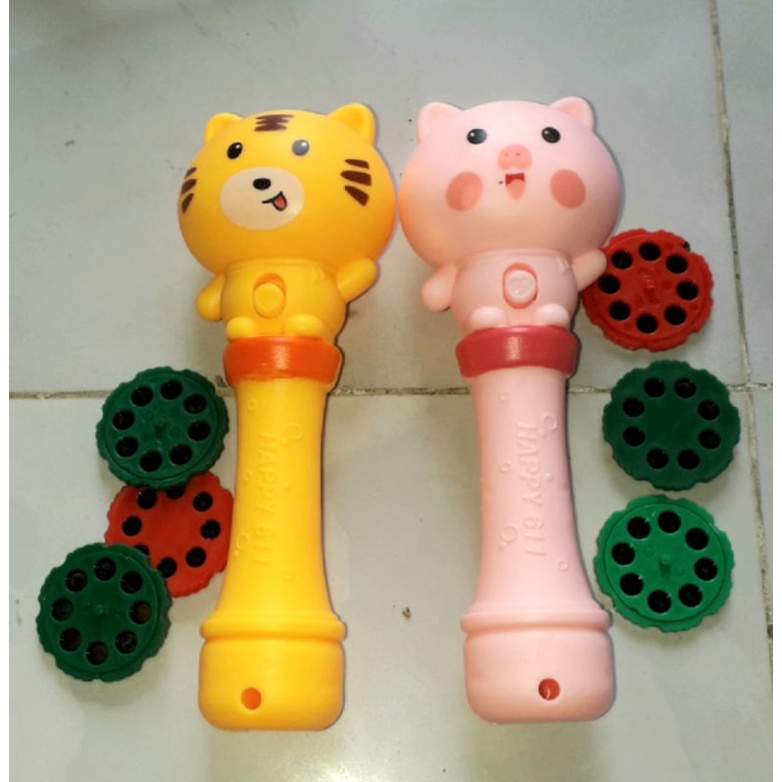 Một cái đèn pin gọi để xem ảnh động vật kèm 3 miếng để xem bằng nhựa