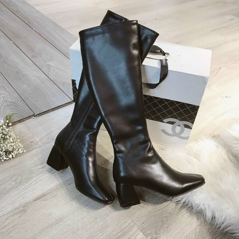 boot đùi gót vuông da mịn đen kem. | BigBuy360 - bigbuy360.vn
