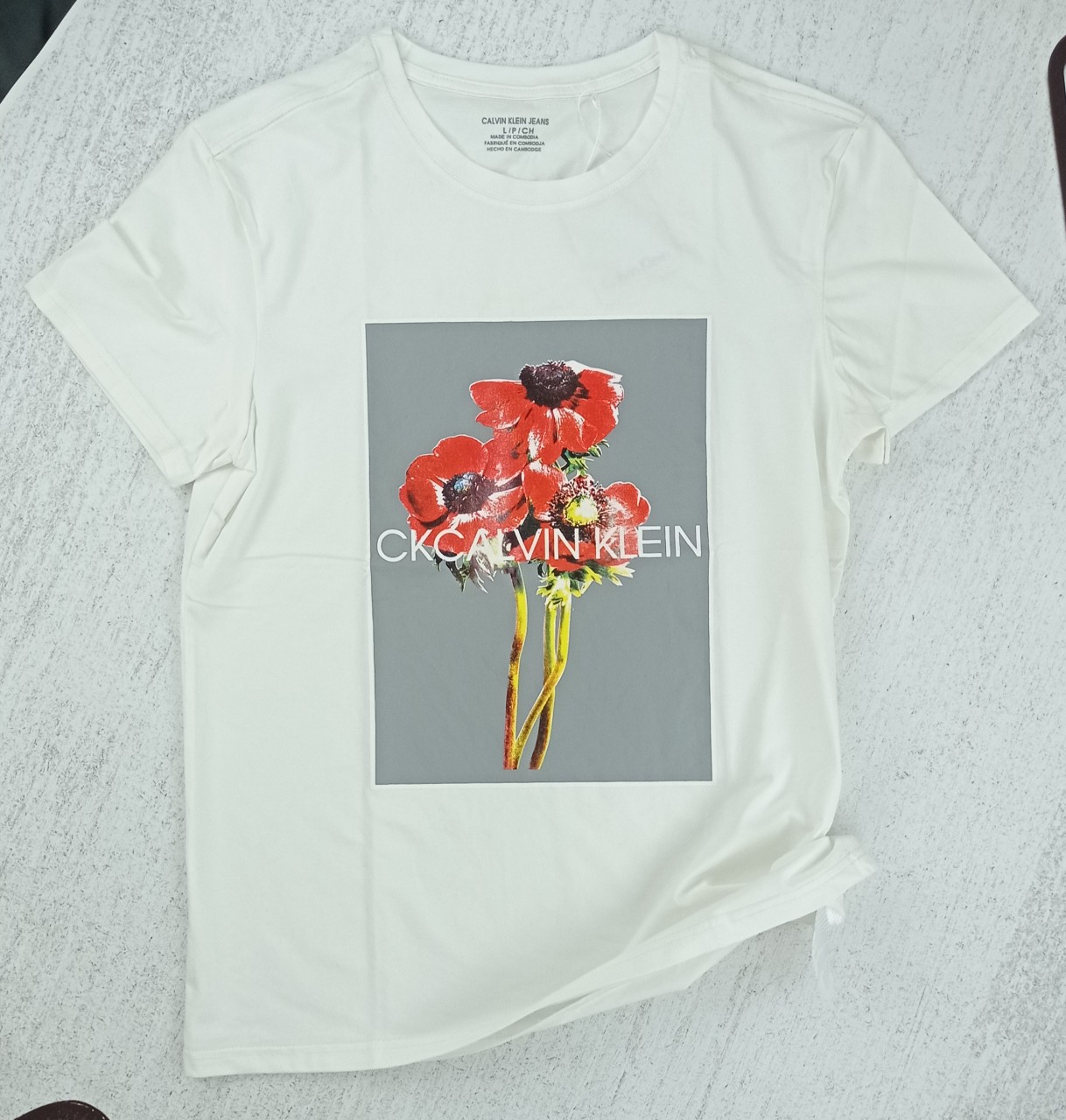 Áo thun nữ VNXK cotton in hình  bông hoa dễ thương hot 2021