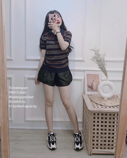 Áo len kẻ ngang