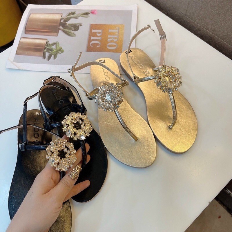 [Shop bán sỉ] Giày sandal nữ dây đi biển đế bệt hoa đá vàng lấp lánh siêu xinh