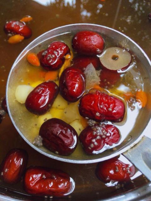Táo đỏ Tân Cương trái TO loại 1 date mới