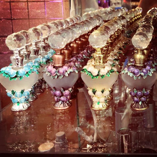 Tinh dầu dubai KHUYẾN MÃI 20/10 | Thế Giới Skin Care