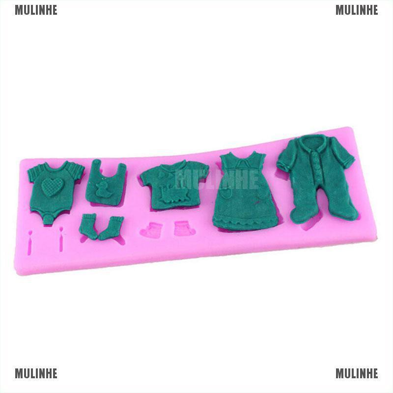 Khuôn Silicone Tạo Hình Trang Trí Bánh Kem Hình Quần Áo Em Bé 3D DIY