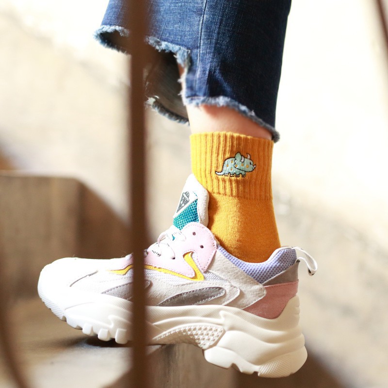 Vớ Cotton Cổ Ngắn Thêu Họa Tiết Khủng Long Dễ Thương Vui Nhộn Cho Nữ