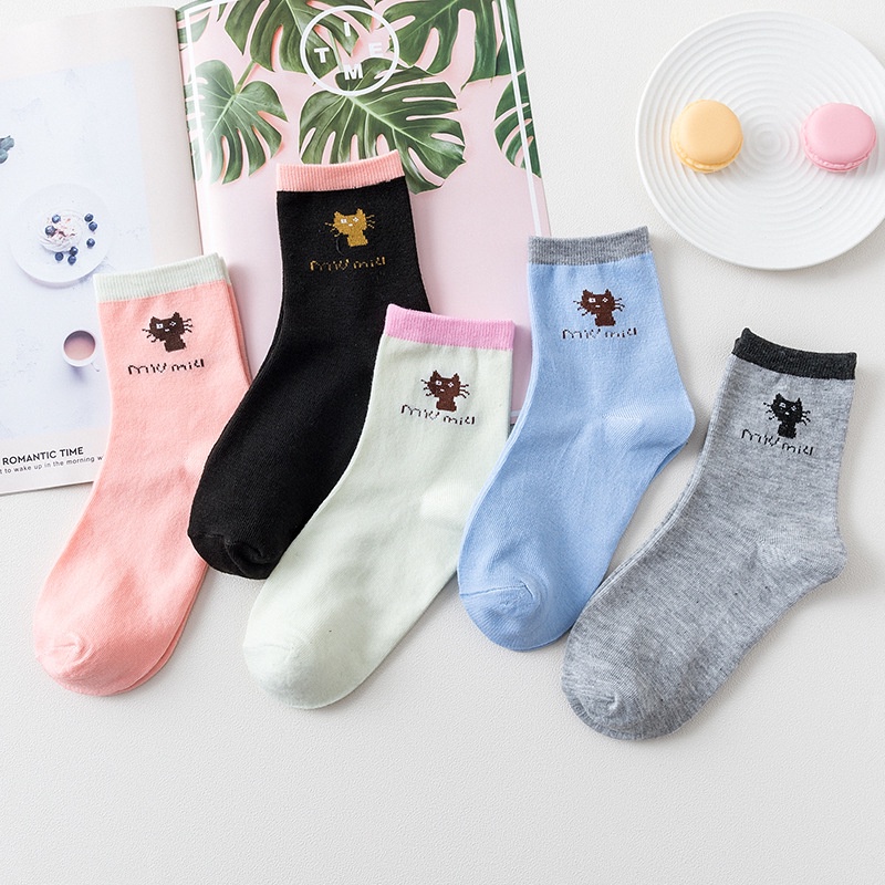 Combo 5 đôi vớ cổ cao ROBANA nhiều màu họa tiết dễ thương