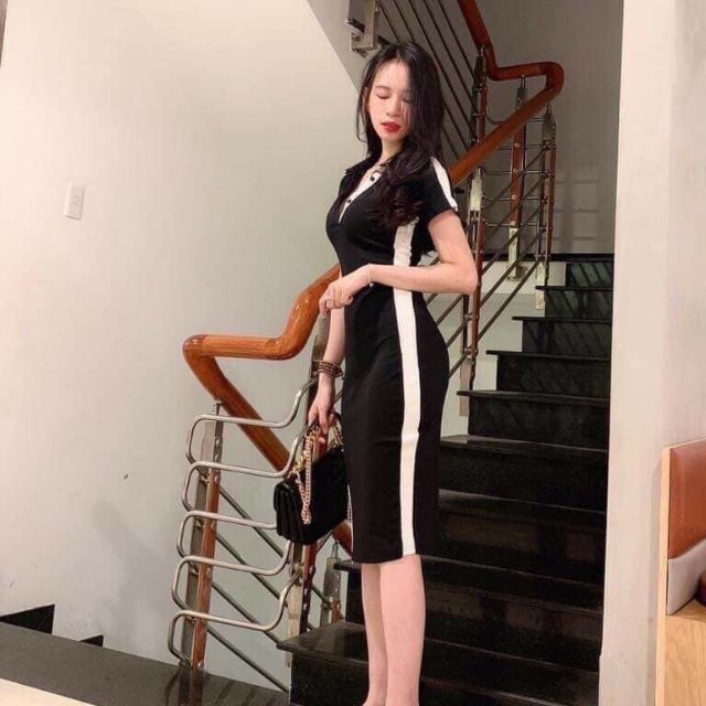 Đầm body xẻ tà