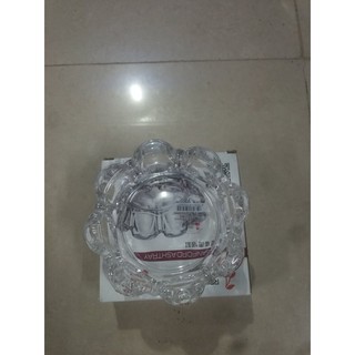 GẠT TÀN THUỐC BẰNG THỦY TINH TRẮNG