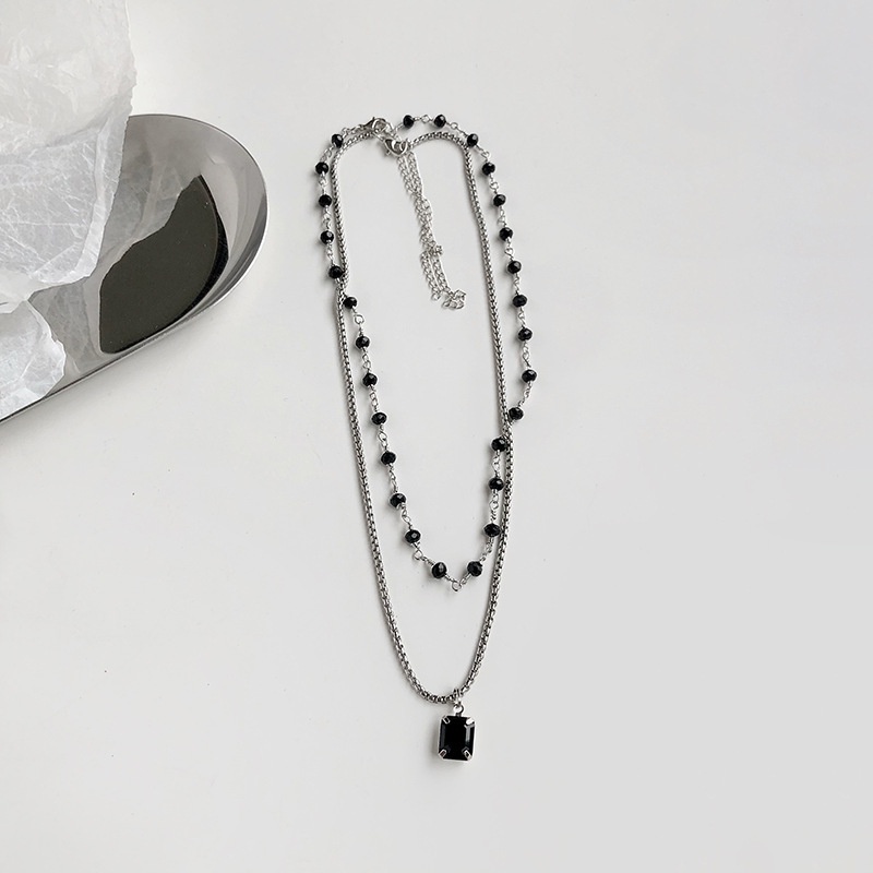 Dây Chuyền Hai Lớp Đính Kim Cương Đen Sang Trọng 19A1554