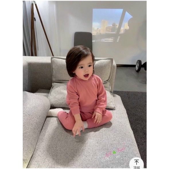 Sale !!Bộ dài tay len tăm cánh dơi Minky Hàn Quốc (8-18kg)