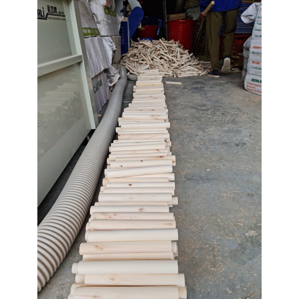 Thanh gỗ bồ đề tròn đường kính  2cm hanmade trang trí