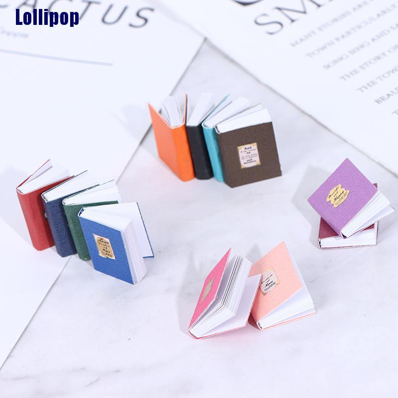 Set 4 Cuốn Sách Mini Cho Nhà Búp Bê Tỉ Lệ 1 / 12