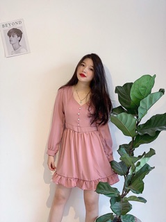 Đầm hồng nút ngọc
