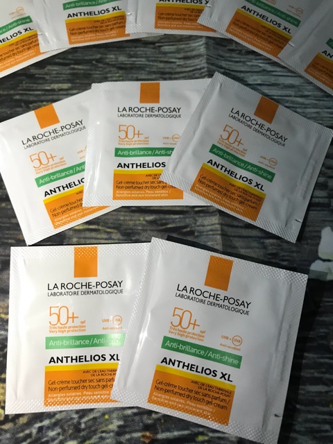 Sample Kem chống nắng giúp kiểm soát bóng nhờn & bảo vệ da trước tia UVB UVA SPF 50+ La Roche-Posay