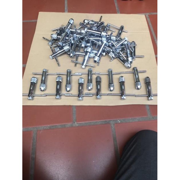 Tay Quay Taro Tự Động M3-M5 &amp; M5-M12 Đài Loan ALONGTOOL