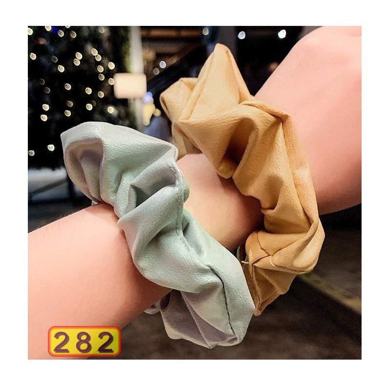 BUỘC TÓC VẢI 282 SCRUNCHIE CHẤT DA THỜI TRANG NHIỀU MÀU HOT TREND