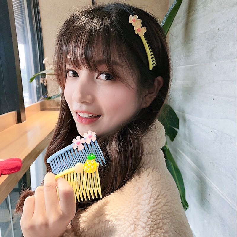 Cài tóc dễ thương cho MẸ VÀ BÉ mang phong cách Hàn Quốc, mang lại sự trẻ trung cho mẹ, nét đáng yêu cho bé