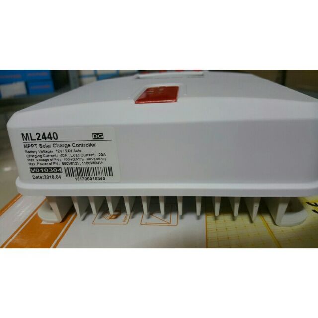 Bộ điều khiển sạc năng lượng mặt trời MPPT 12—24V 40A