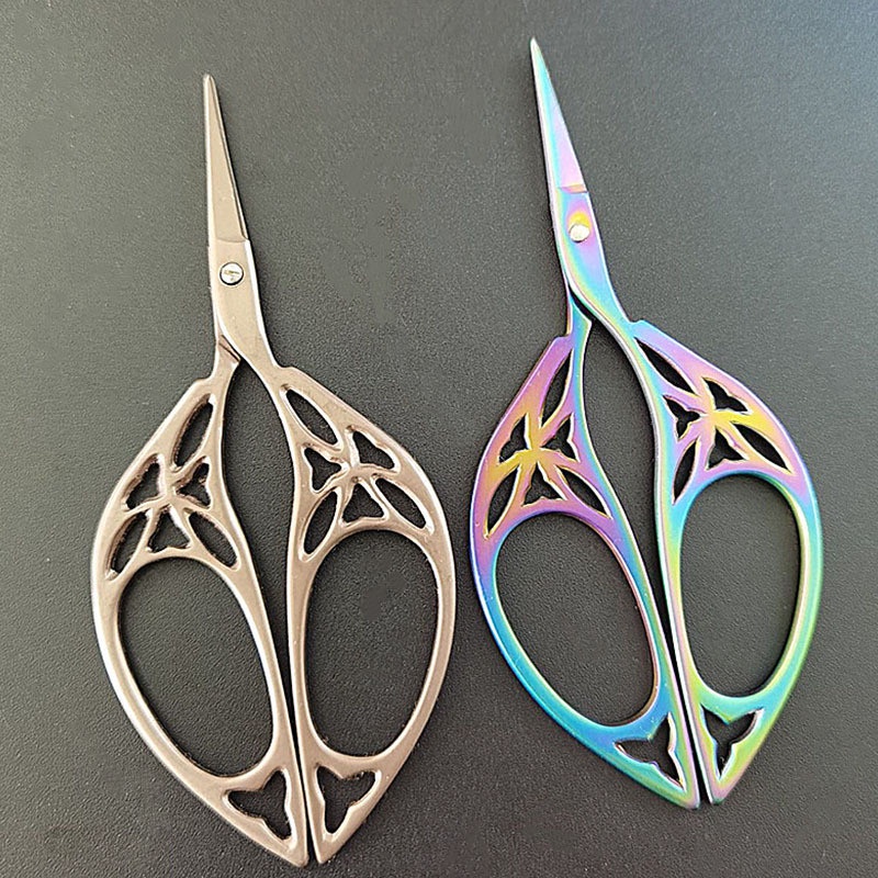 Bán nóng Kéo nhỏ Cổ điển Thêu thép không gỉ sắc nét và Kéo may Đồ dùng may Chéo Kéo Cắt Sợi