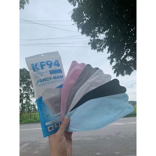 THÙNG KHẨU TRANG KF94 300c ( hàng ngẫu nhiên)
