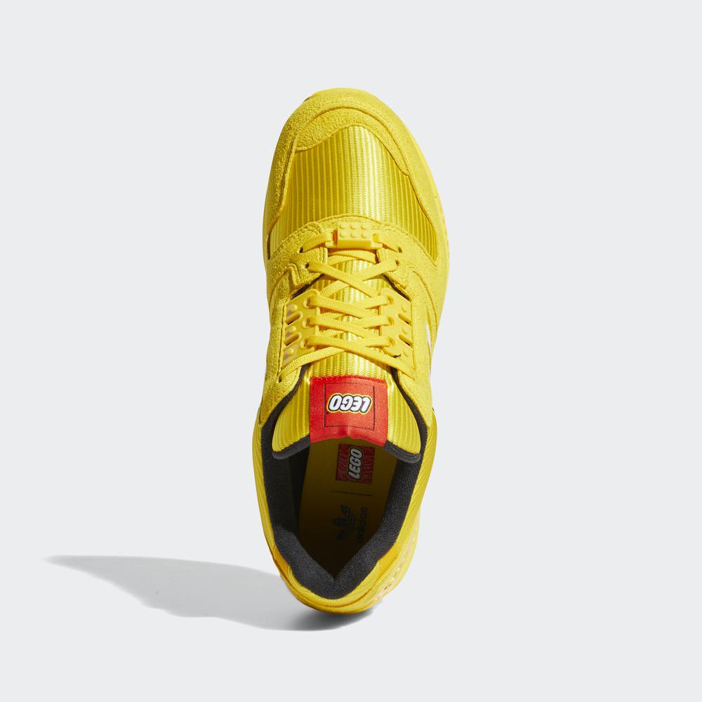 Giày adidas ORIGINALS Nam adidas ZX 8000 x LEGO® Shoes Màu vàng FY7081